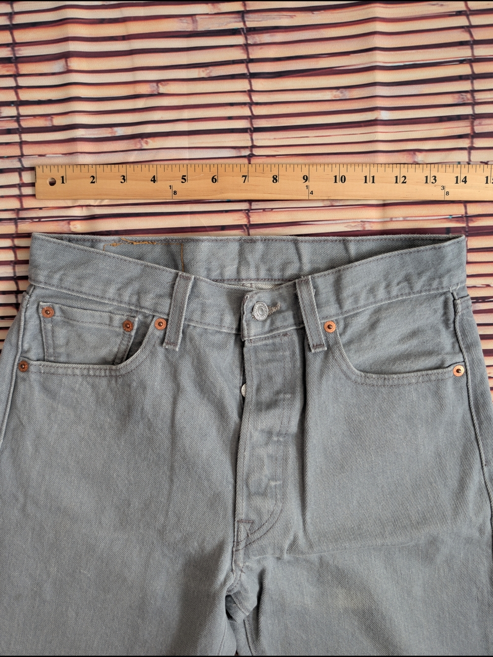 Levi Strauss & Co 501 Straight Fit Gray Loose Denim Jeans Pants Men's 30 x 30 - Picture 3 of 8